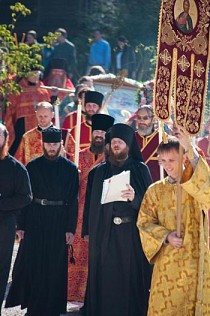 2010 Pilgrimage Procession